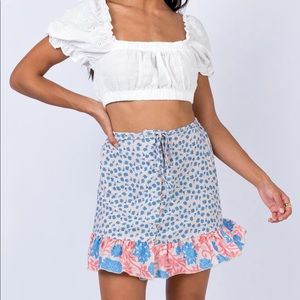 Princess Polly Yarrow Mini Skirt Beige Size 2 New With Tags Never Worn